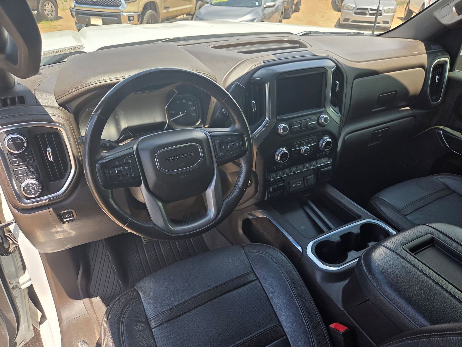 Used 2020 GMC Sierra 2500 Denali w/ Denali Ultimate Package AWD/4WD image 13