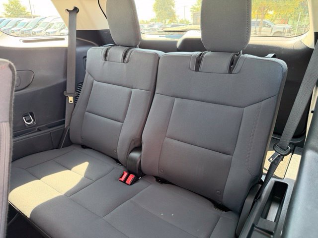 Certified 2025 Ford Explorer Active RWD image 24