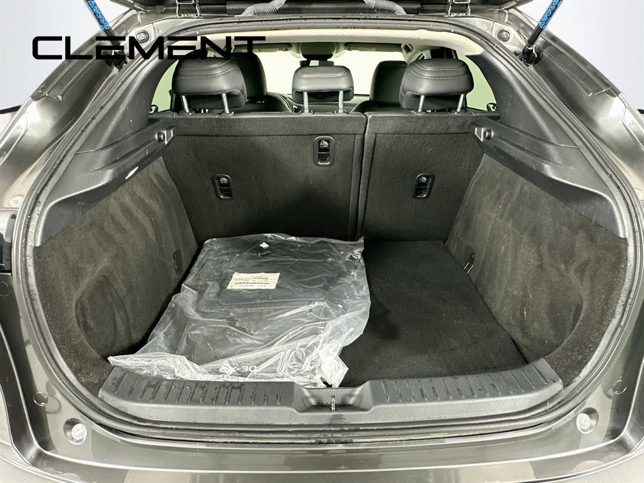 Used 2023 MAZDA CX-30 AWD 2.5 S w/ Preferred Package image 11