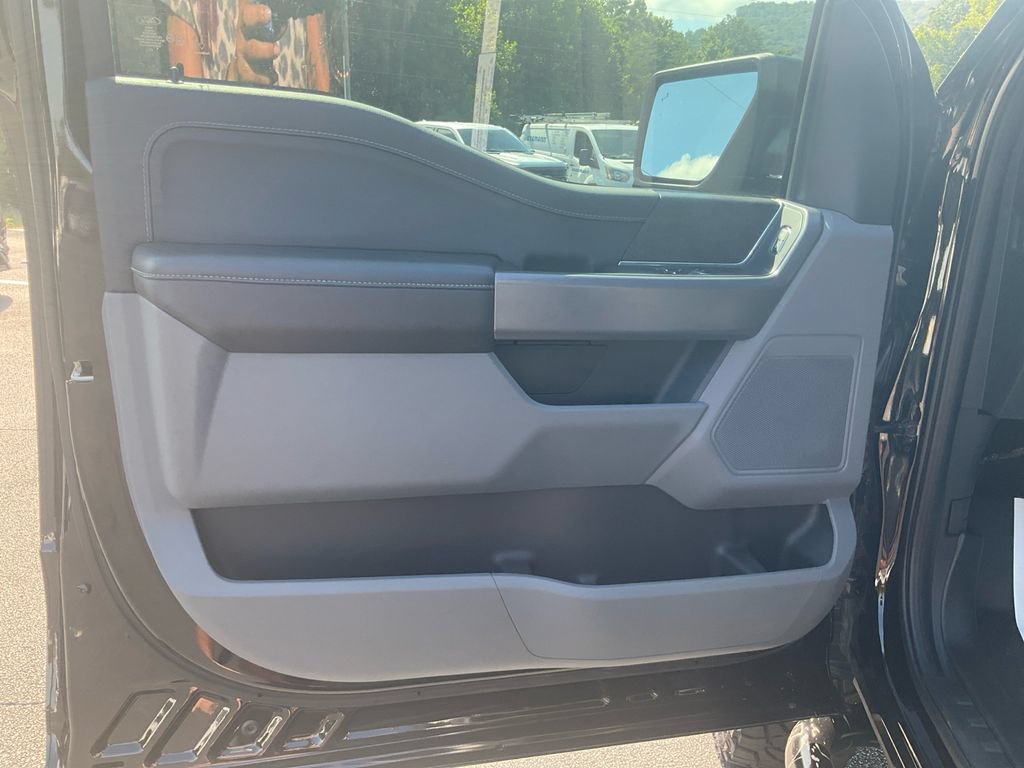 Certified 2025 Ford F150 XL AWD/4WD image 16