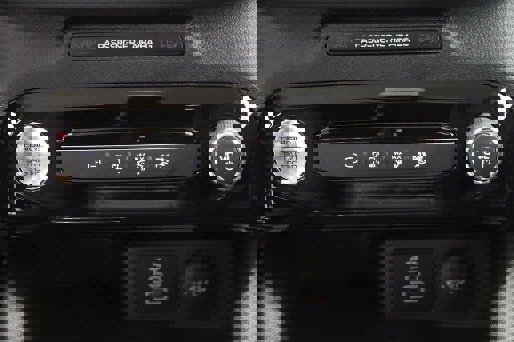 Certified 2024 Ford Escape SE image 62