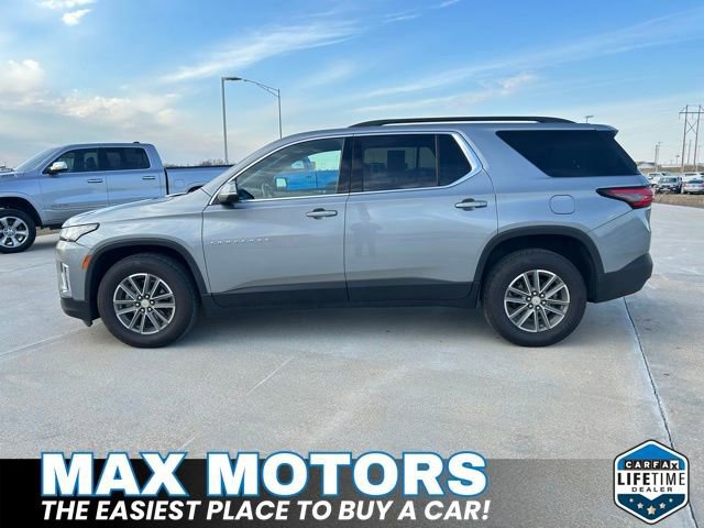 Used 2023 Chevrolet Traverse LT w/ LPO, Cargo Package image 4