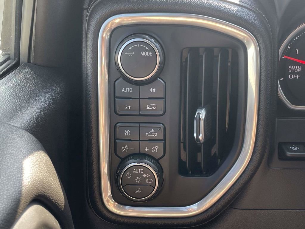 Used 2020 Chevrolet Silverado 1500 LTZ w/ LTZ Premium Package image 30