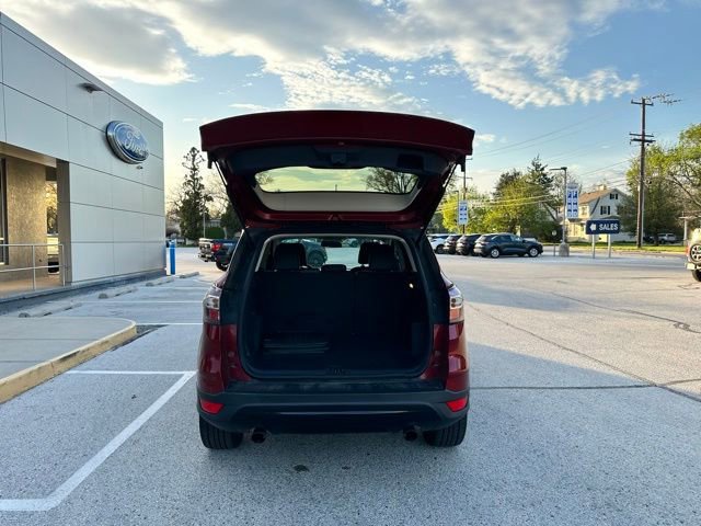 Certified 2017 Ford Escape SE w/ SE Sport Appearance Package AWD/4WD image 25