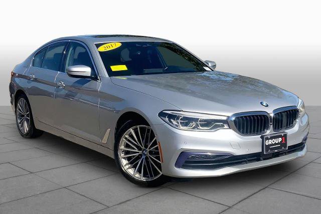 Used 2017 BMW 530i xDrive AWD/4WD image 3