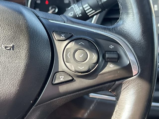 Used 2019 Buick Enclave Essence AWD/4WD image 31
