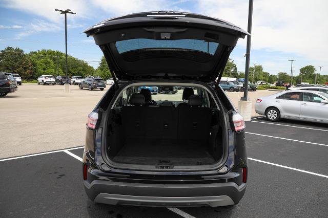 Certified 2024 Ford Edge SEL w/ Convenience Package AWD/4WD image 11