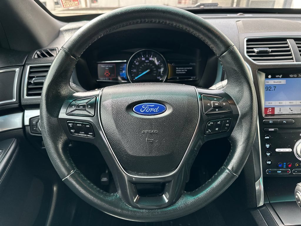 Certified 2019 Ford Explorer Limited AWD/4WD image 19