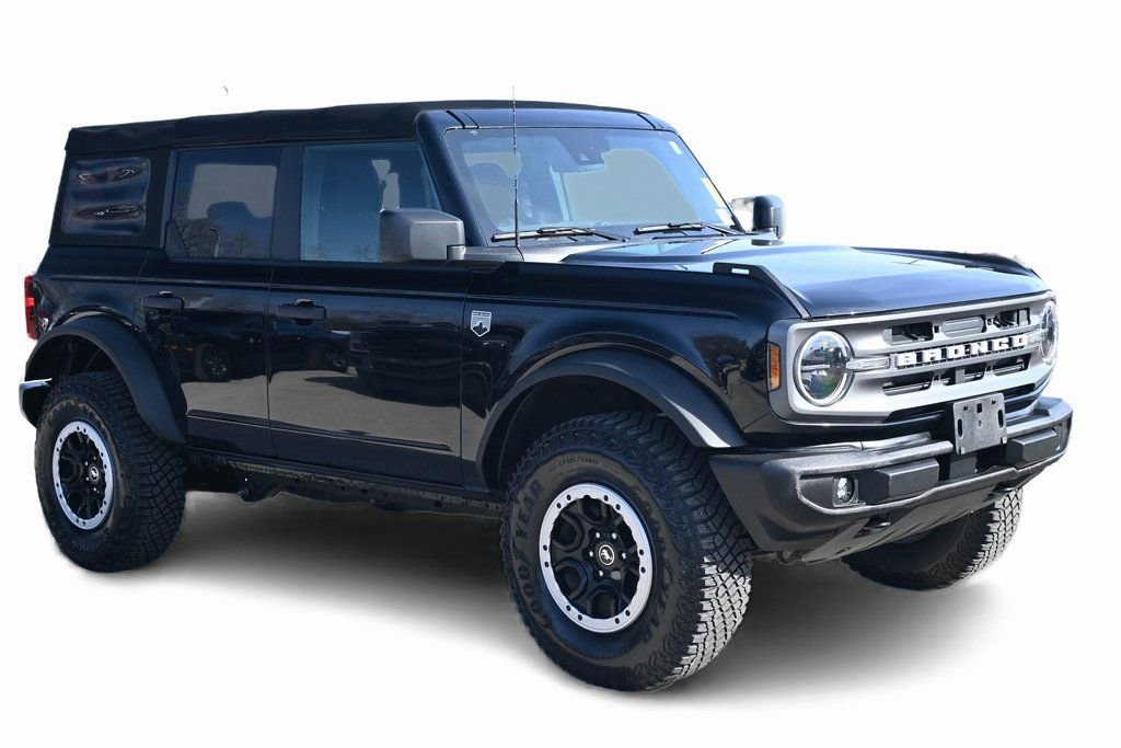 Certified 2022 Ford Bronco Big Bend w/ Sasquatch Package AWD/4WD image 3