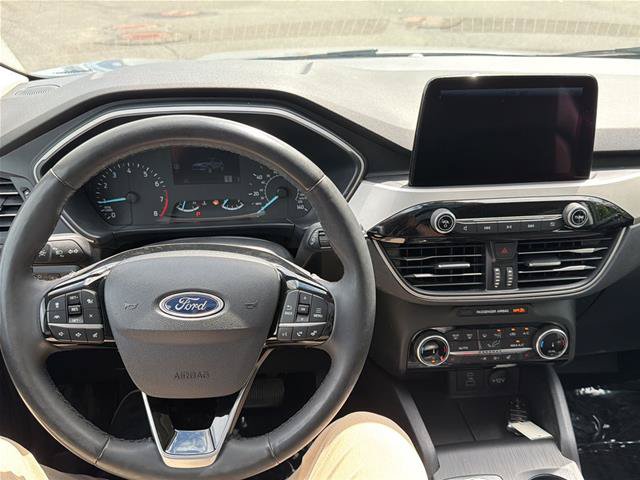 Certified 2022 Ford Escape SEL AWD/4WD image 14