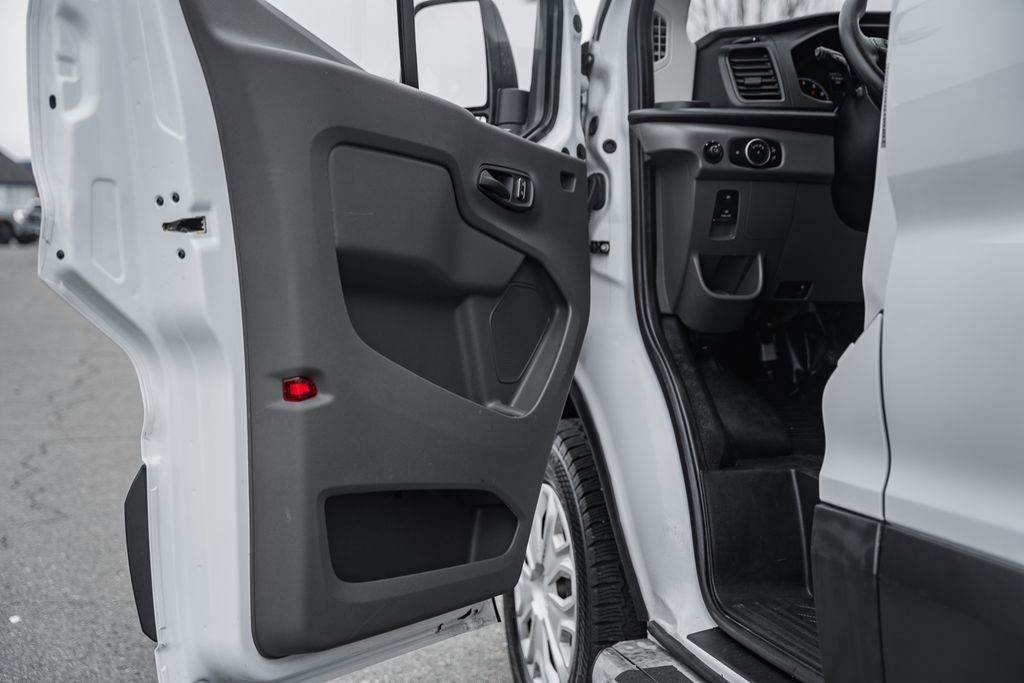 Certified 2023 Ford Transit 250 Low Roof w/ Exterior Upgrade Package image 39