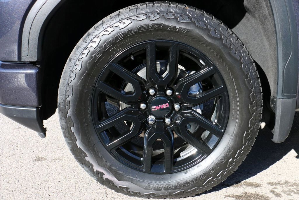 Used 2024 GMC Sierra 1500 Elevation image 13