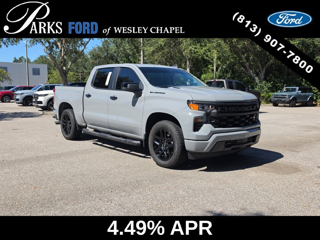 Used 2025 Chevrolet Silverado 1500 Custom w/ Turbomax Blackout Package RWD image 1
