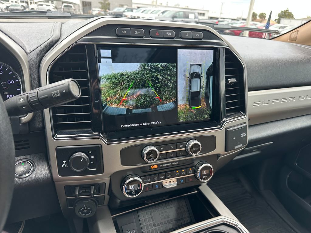 Certified 2022 Ford F250 Lariat w/ Lariat Ultimate Package image 31