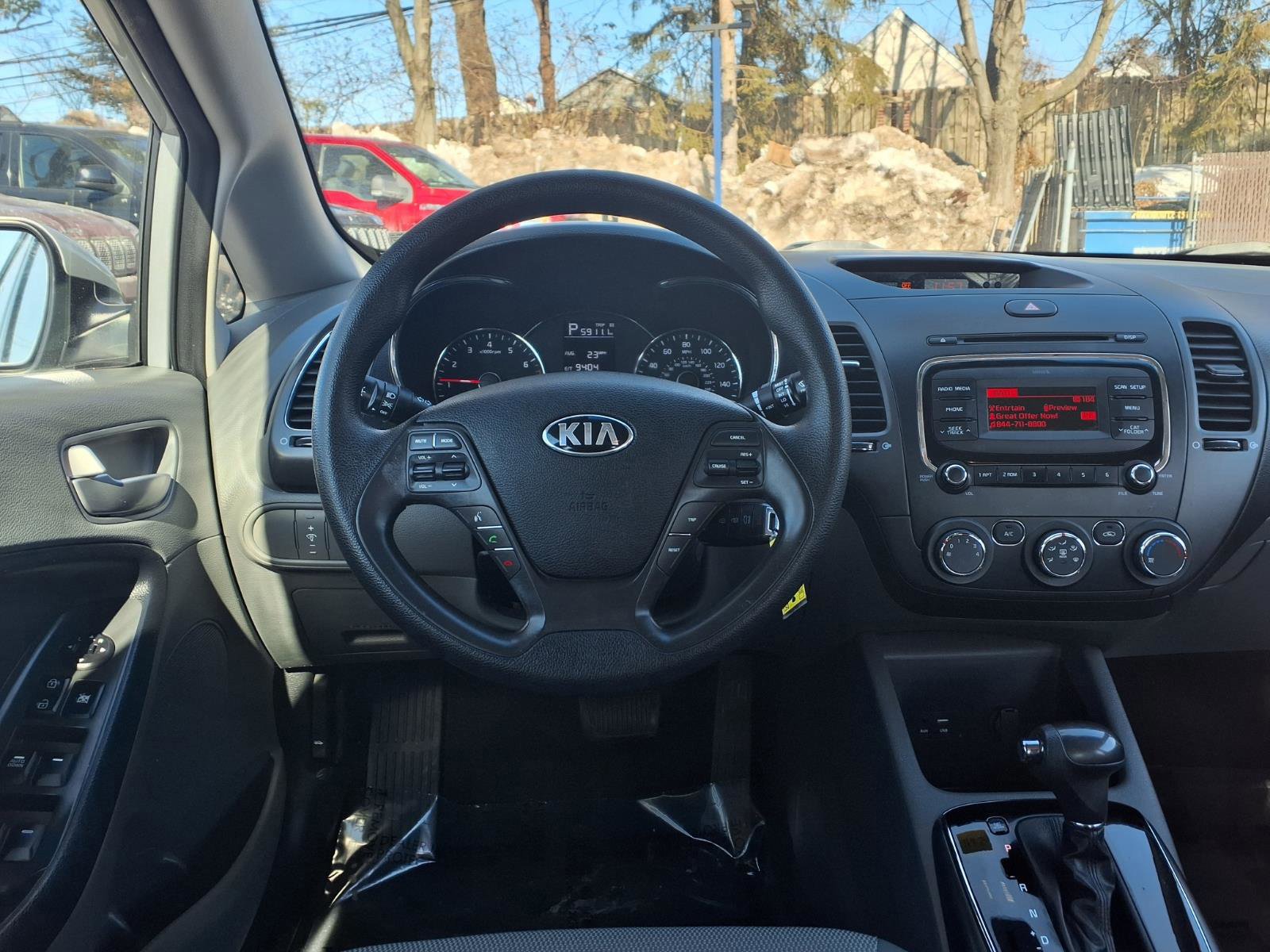 Used 2018 Kia Forte LX image 14