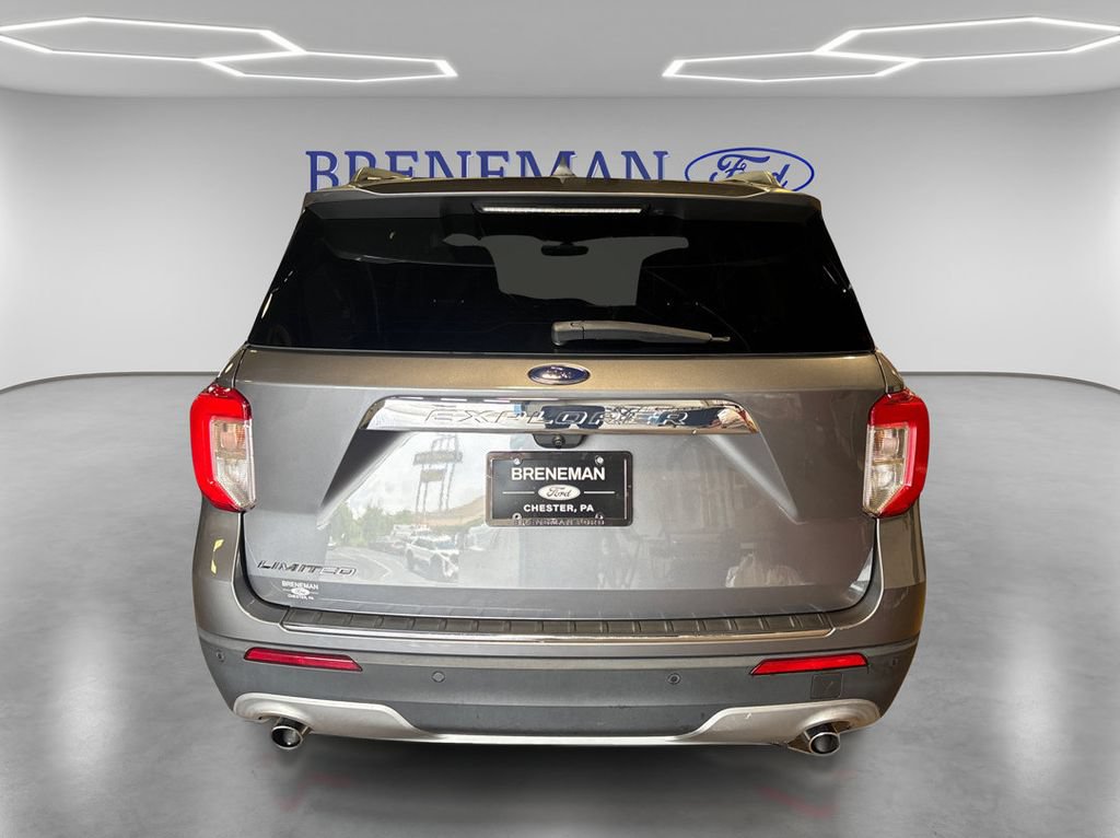Certified 2022 Ford Explorer Limited RWD image 7