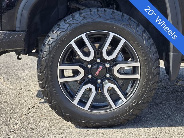 Used 2023 GMC Sierra 1500 AT4 w/ AT4 Premium Package AWD/4WD image 10