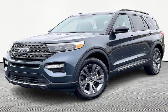 Certified 2023 Ford Explorer XLT w/ Equipment Group 202A image 2