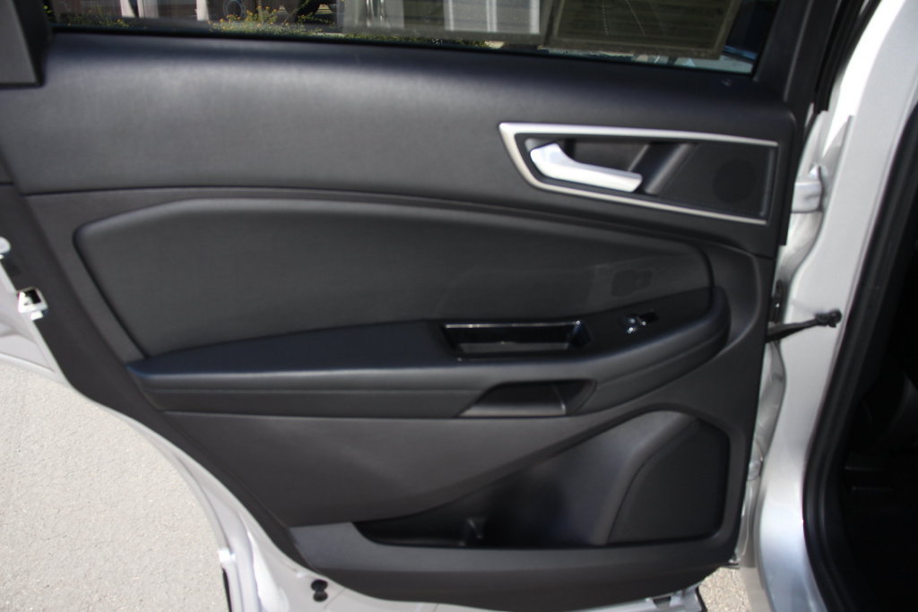Certified 2019 Ford Edge SEL w/ Equipment Group 201A FWD image 20