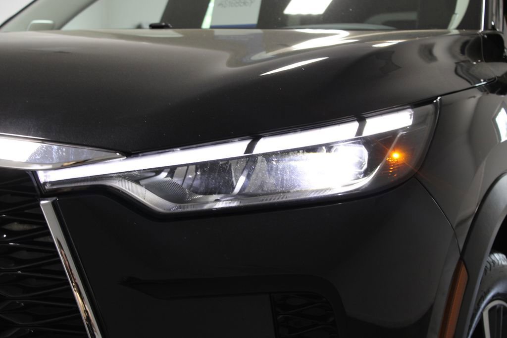 Used 2022 INFINITI QX60 Sensory w/ Cargo Package image 57