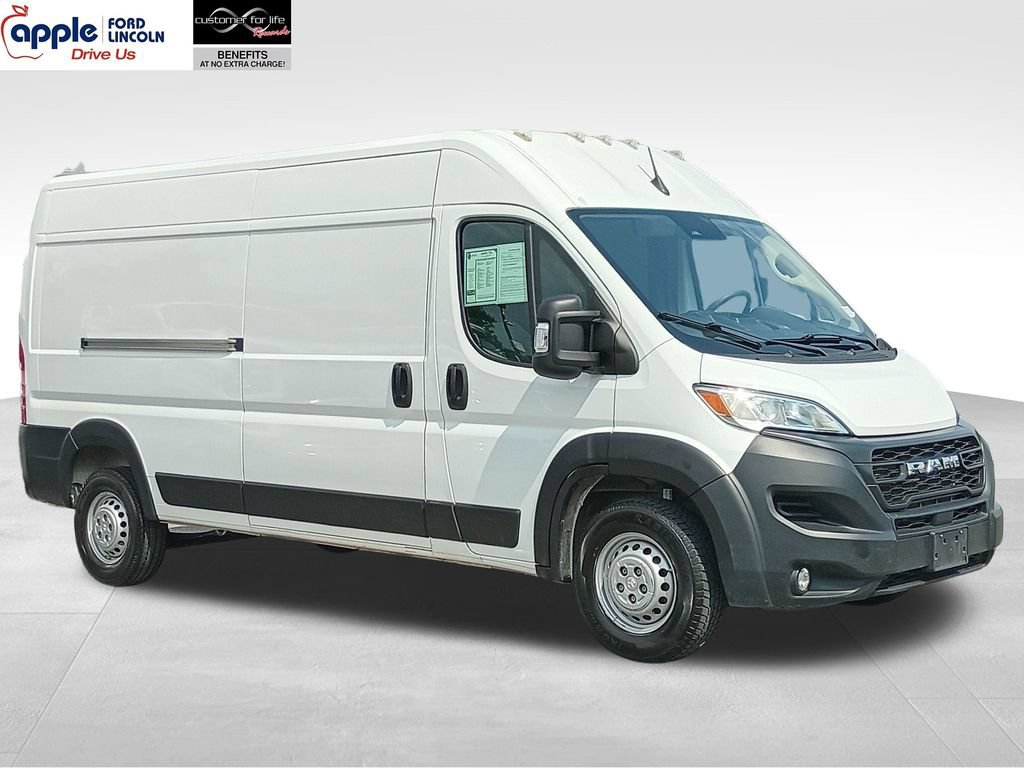 Used 2024 RAM ProMaster 2500 w/ Convenience Group FWD image 1
