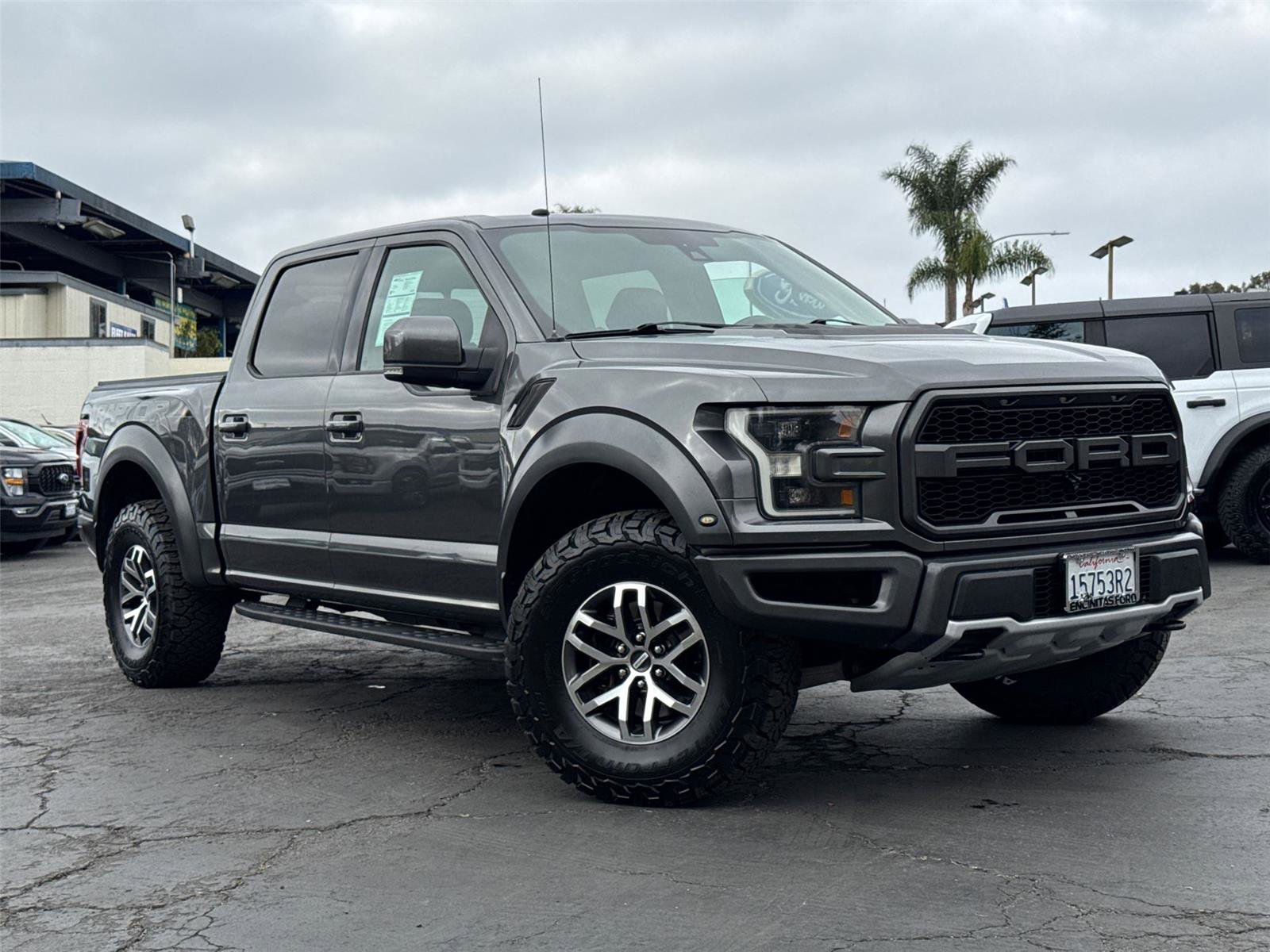 Certified 2018 Ford F150 Raptor w/ Equipment Group 802A Luxury AWD/4WD image 2