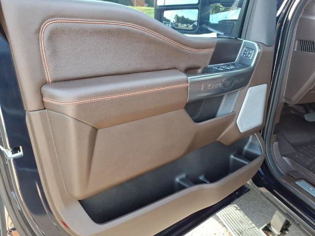 Certified 2025 Ford F250 King Ranch AWD/4WD image 8