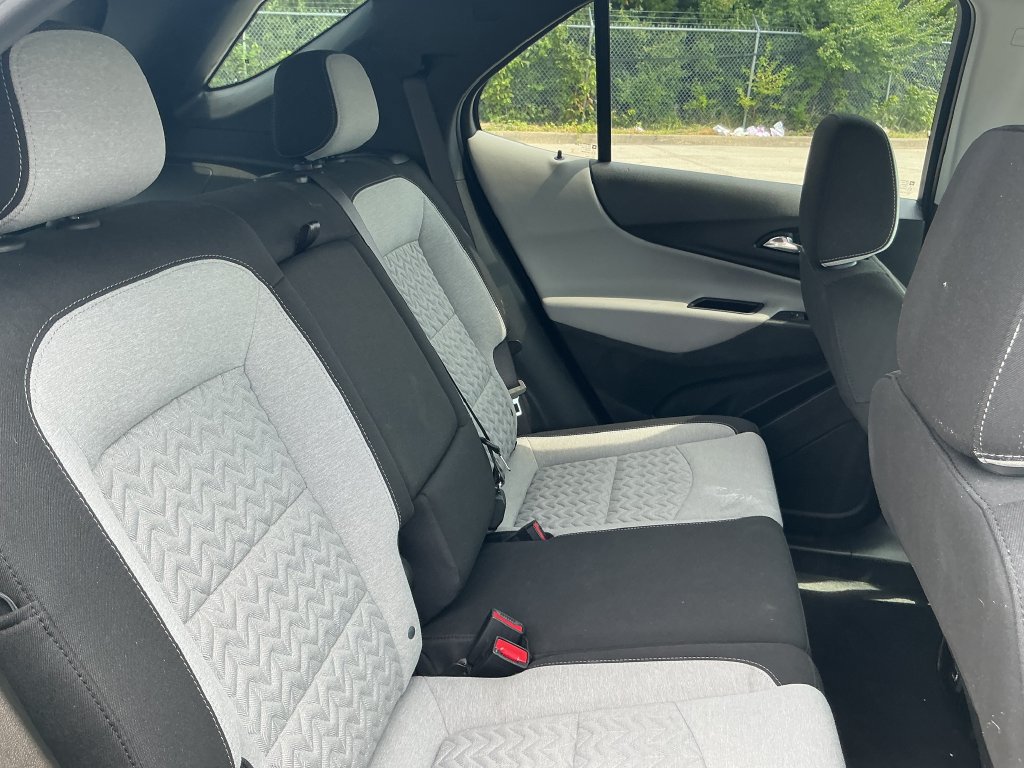 Used 2022 Chevrolet Equinox LT FWD image 22