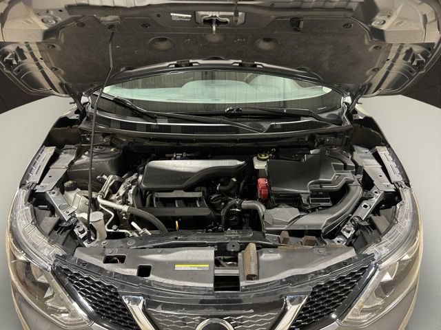 Used 2019 Nissan Rogue Sport SV AWD/4WD image 27