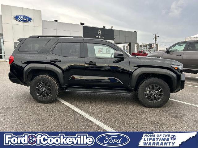 Used 2025 Toyota 4Runner SR5 image 3