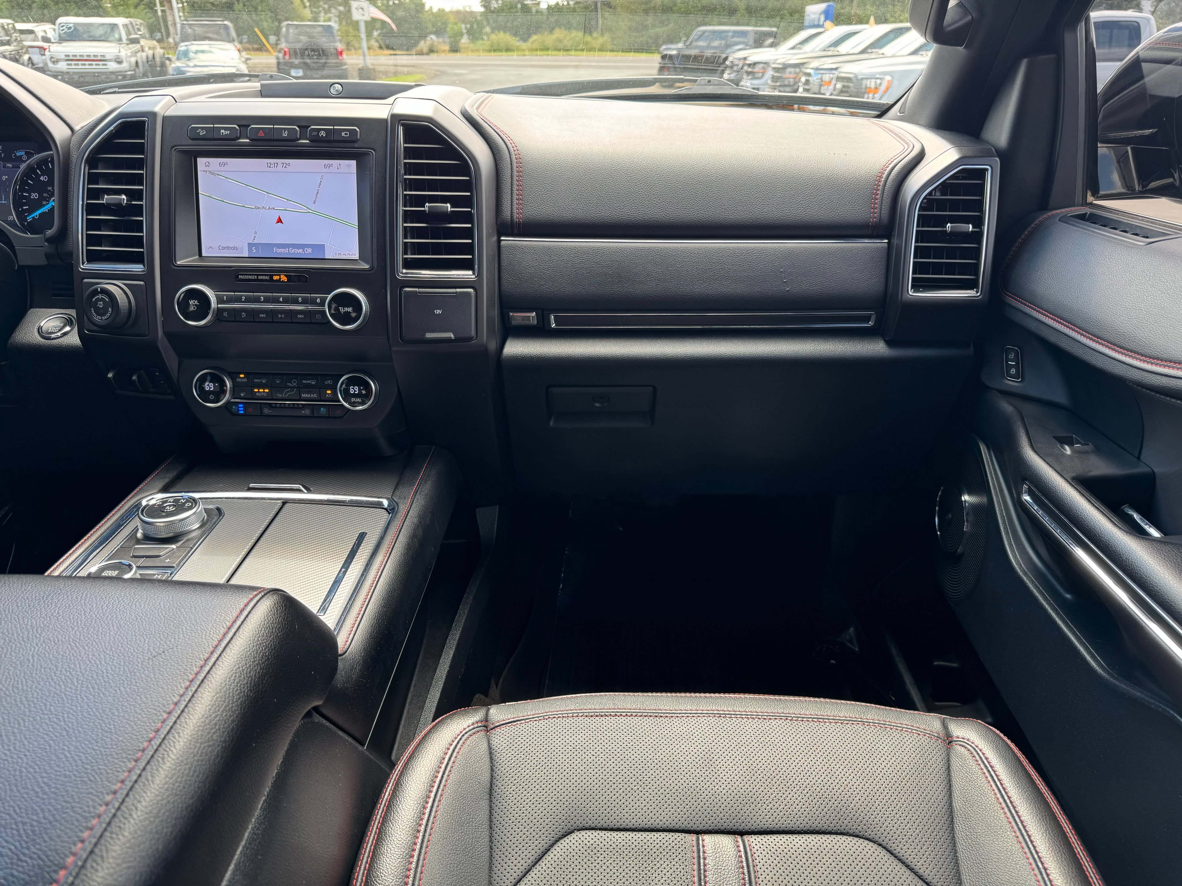 Certified 2020 Ford Expedition Limited w/ Equipment Group 303A AWD/4WD image 21