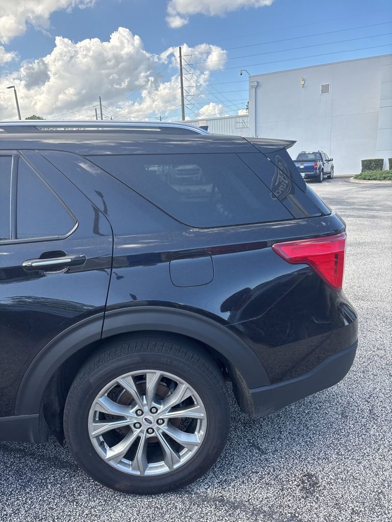 Certified 2024 Ford Explorer Limited image 7