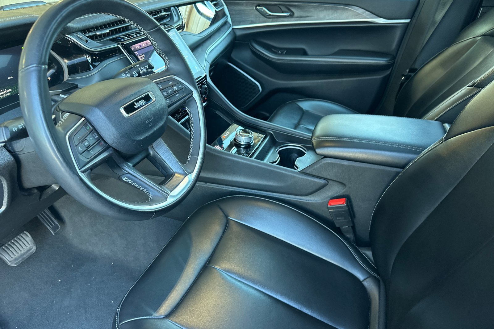 Used 2024 Jeep Grand Cherokee Limited 4xe AWD/4WD image 9