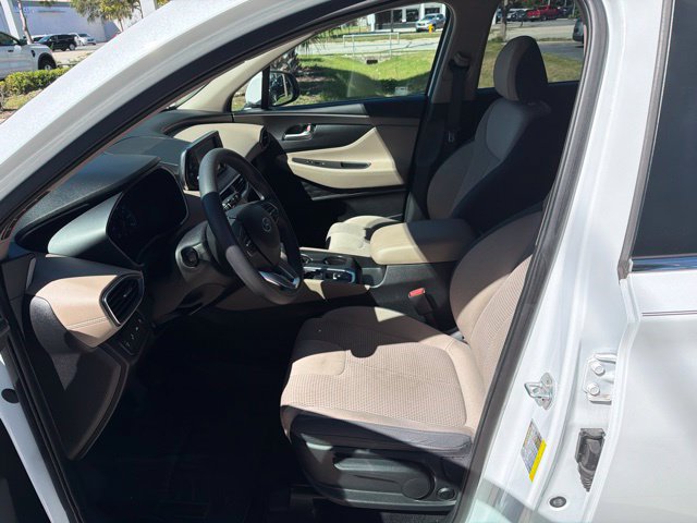 Used 2019 Hyundai Santa Fe SE FWD image 16