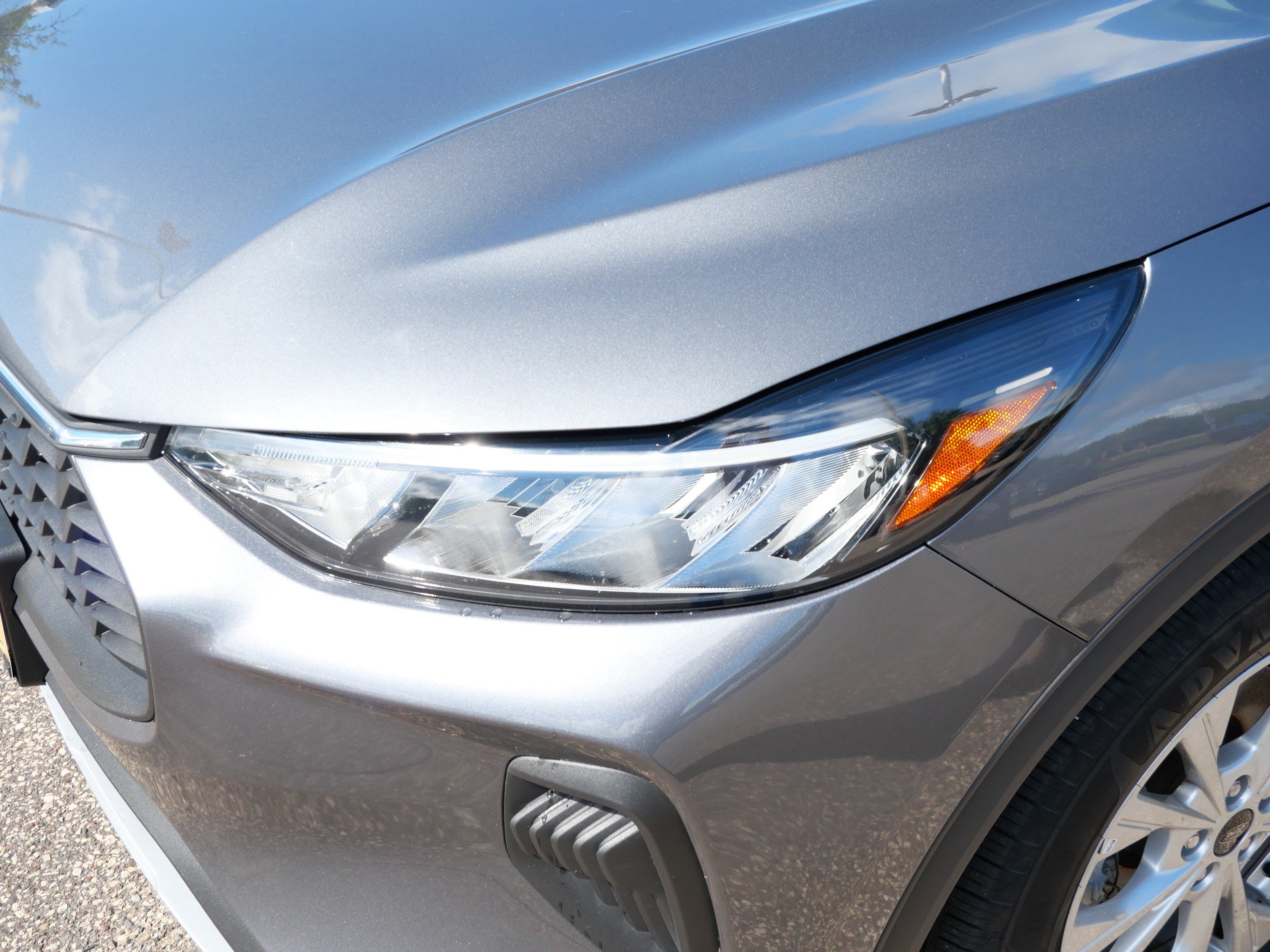 Certified 2024 Ford Escape Active AWD/4WD image 16