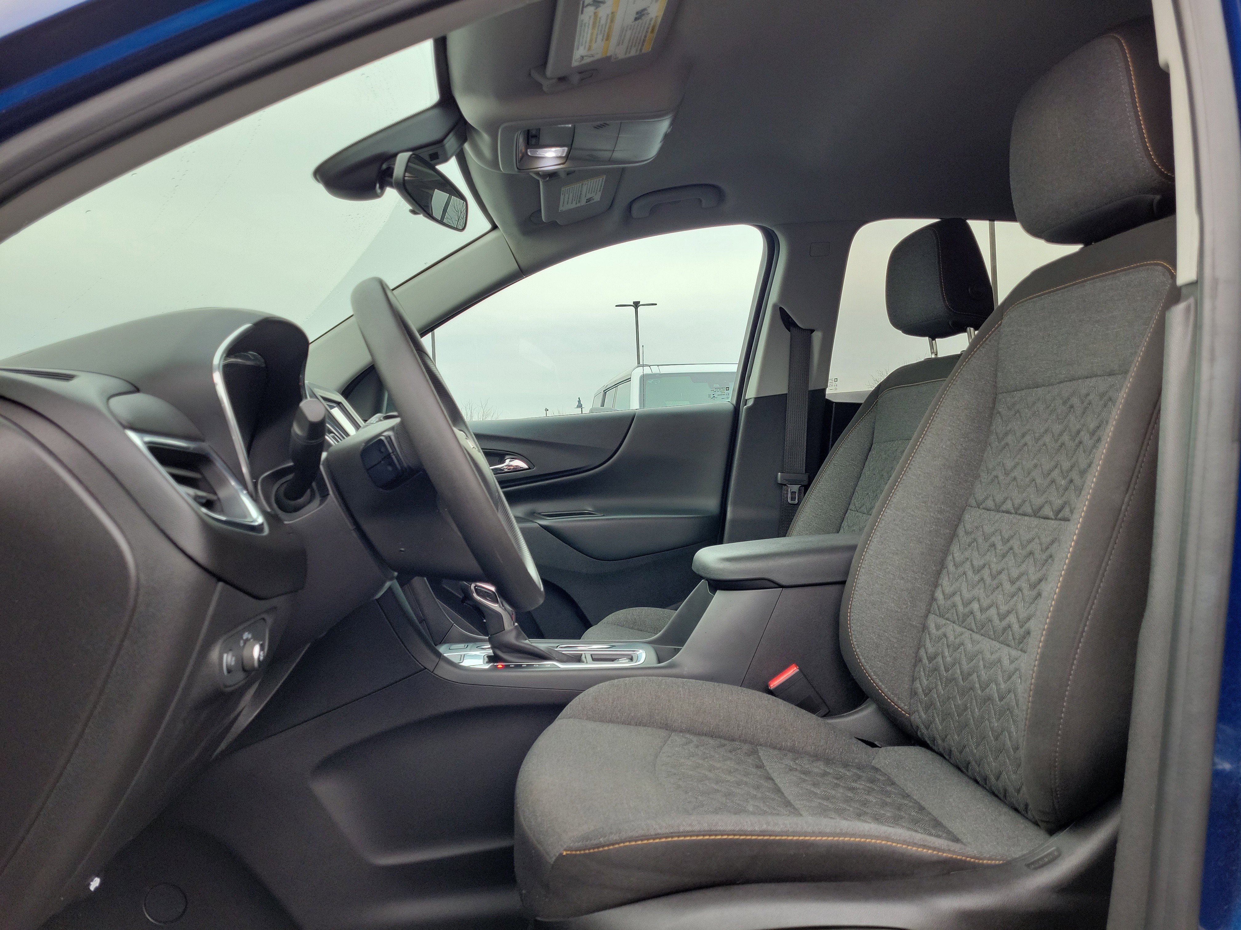 Used 2022 Chevrolet Equinox LT image 18