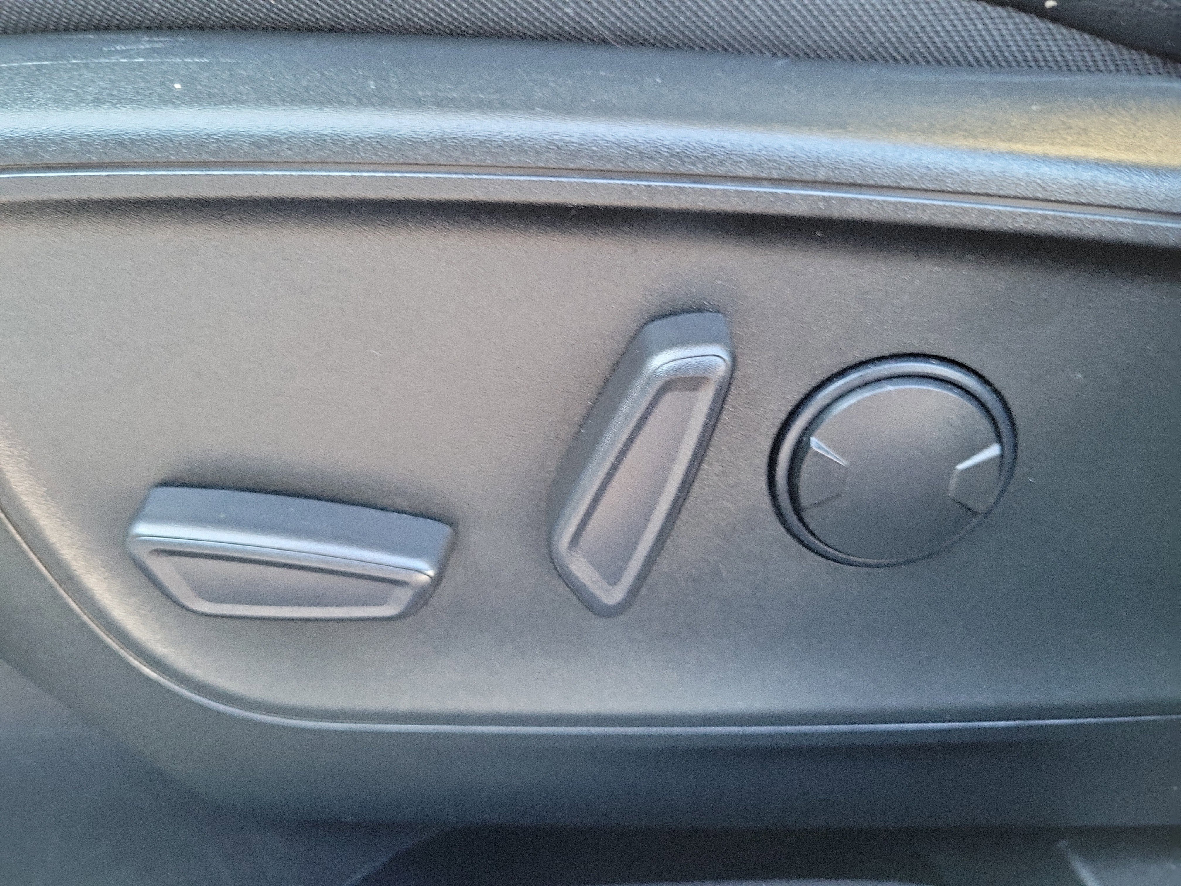 Certified 2022 Ford Escape SEL w/ Technology Package image 20