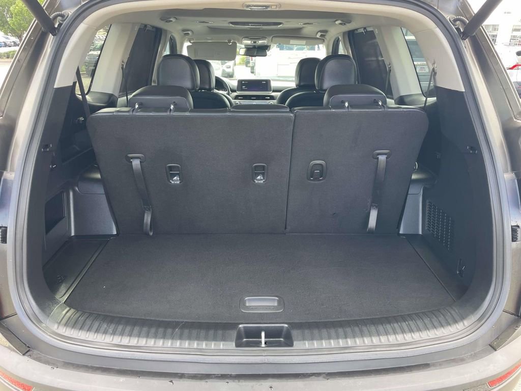 Used 2022 Kia Telluride EX w/ EX Premium Package image 24