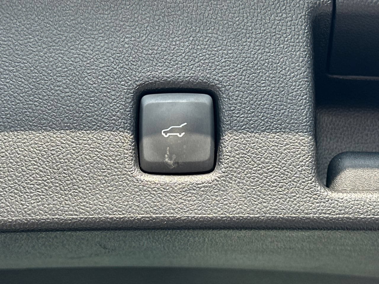 Certified 2024 Ford Escape ST-Line w/ Tech Pack #1 FWD image 21