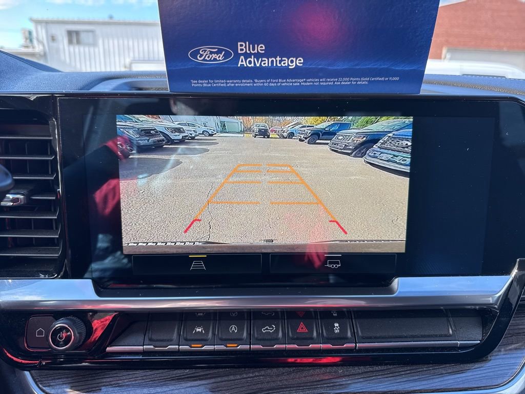 Used 2022 Chevrolet Silverado 1500 LT image 24