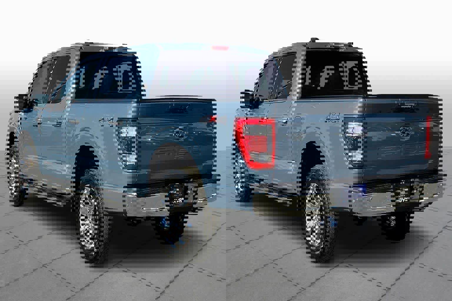 Certified 2023 Ford F150 Lariat w/ Equipment Group 502A High image 4