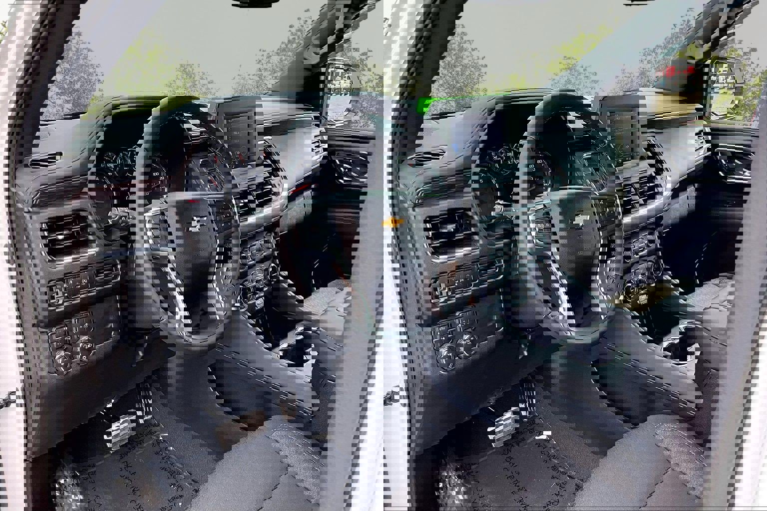 Used 2024 Chevrolet Tahoe LS image 14