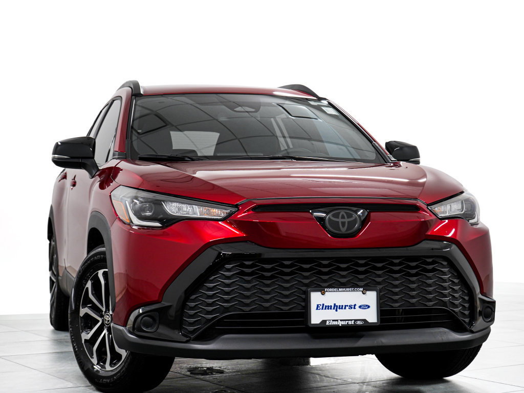 Used 2025 Toyota Corolla Cross AWD Hybrid image 3