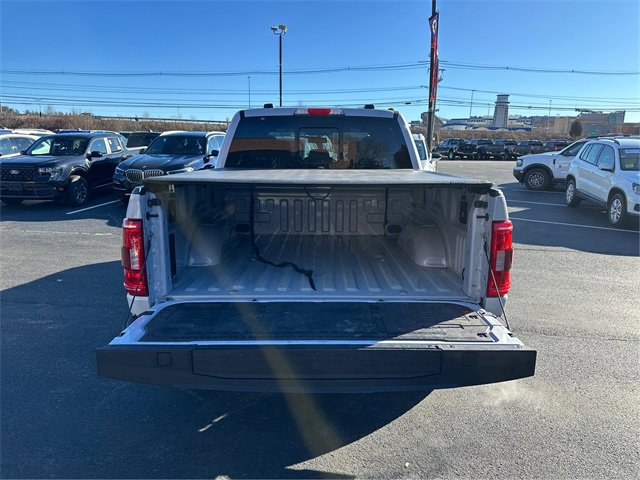 Certified 2022 Ford F150 XLT w/ Equipment Group 302A High image 11