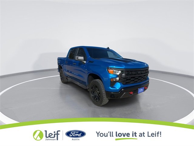 Used 2024 Chevrolet Silverado 1500 Custom Trail Boss w/ LPO, Dark Essentials Package image 2