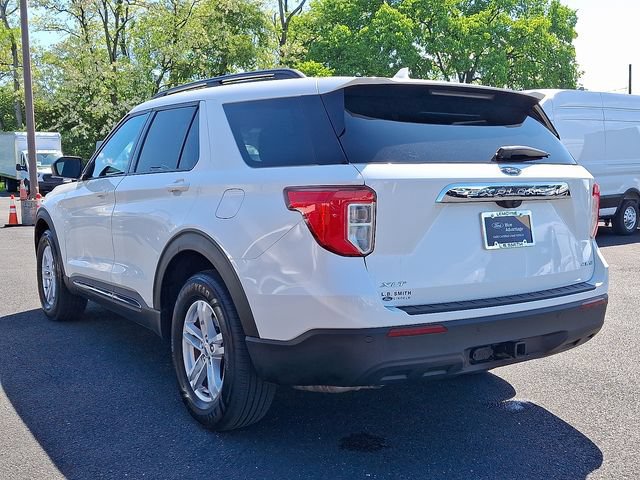 Certified 2023 Ford Explorer XLT w/ Class IV Trailer Tow Package AWD/4WD image 4