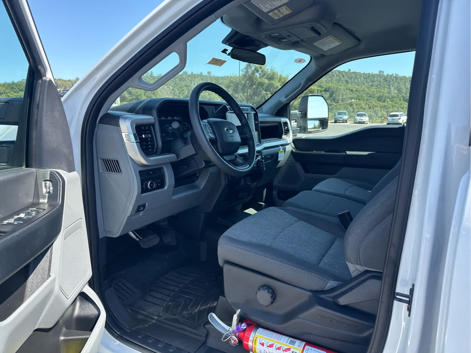 Certified 2024 Ford F550 4x4 Crew Cab Super Duty image 11