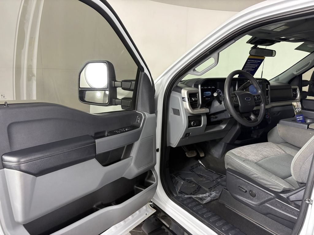 Certified 2024 Ford F250 XLT AWD/4WD image 12