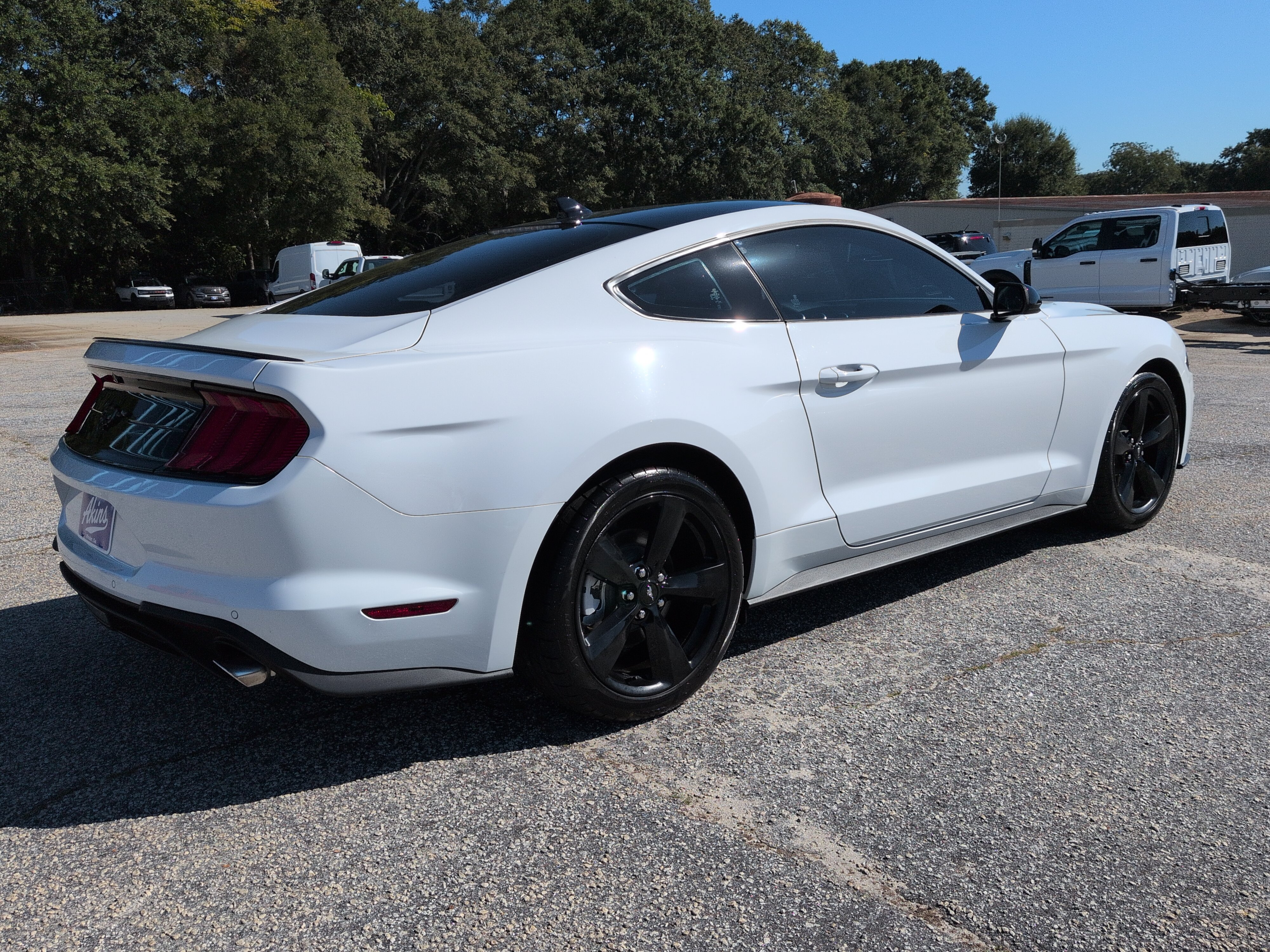 Certified 2022 Ford Mustang Coupe w/ Equipment Group 101A RWD image 3