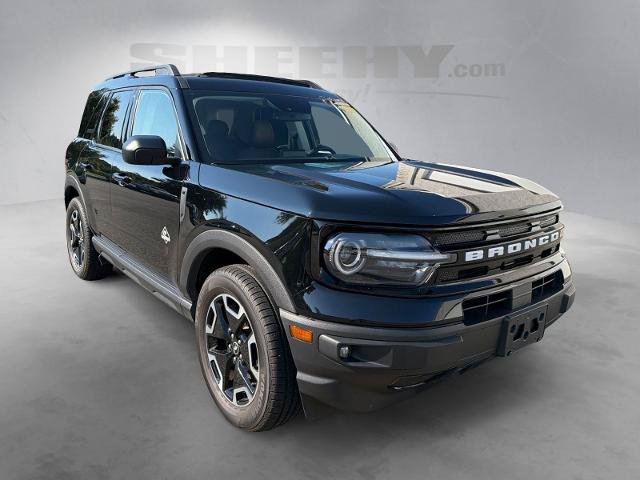 Certified 2021 Ford Bronco Sport Outer Banks w/ Outer Banks Package AWD/4WD image 2